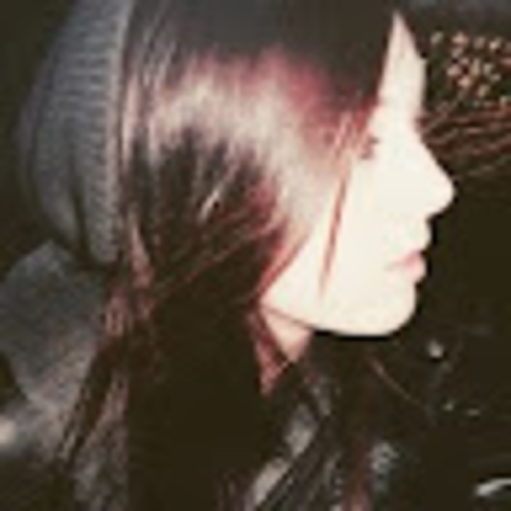 Meet your Posher, Hayley